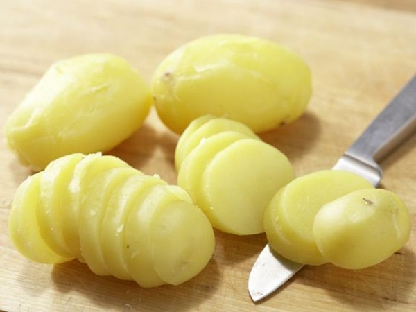 Como cozinhar chanterelles em uma frigideira