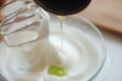 Como cozinhar merengue, uma deliciosa receita com uma foto