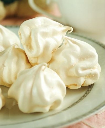 Como cozinhar merengue, uma deliciosa receita com uma foto