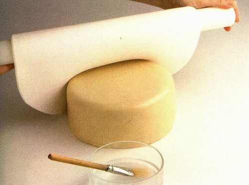 Como fazer o mastique para o bolo?