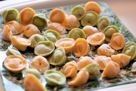 Como fazer um saboroso bolinho de bolinho? Como fazer um saboroso bolinho de bolinho?