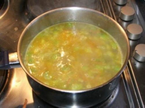 Como fazer sopa de leite: tecnologia de cozinha