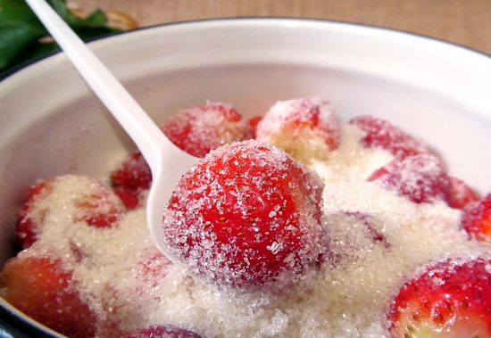 A receita de morangos em seu próprio suco