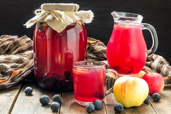 Compota de chokeberry ashberry