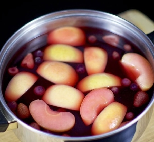 Compota de chokeberry ashberry