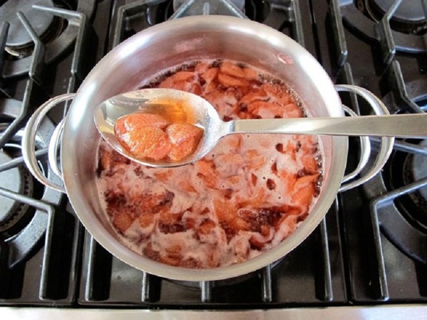 Compota de morango para o inverno