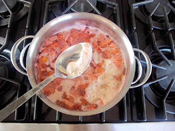 Compota de morango para o inverno