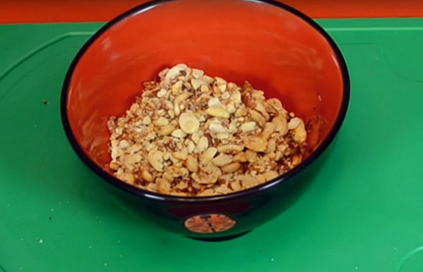 Menu para o Ano Novo 2017 Galo para adultos e crianças - o que deve ser interessante e festivo? Melhores pratos para New Year Galo, receitas com foto