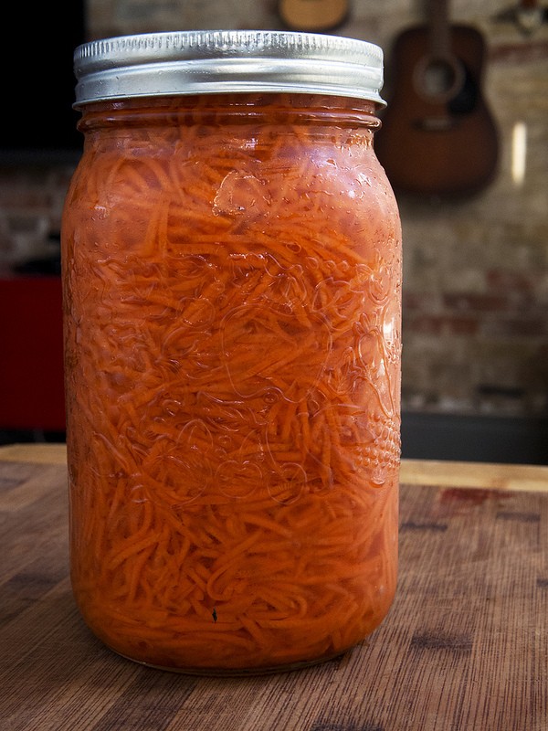 Cenouras para o inverno em latas - em coreano, lecho, salada, molho - receitas muito saborosas com cebolas, beterraba, pimenta. Como manter as cenouras para o inverno em casa