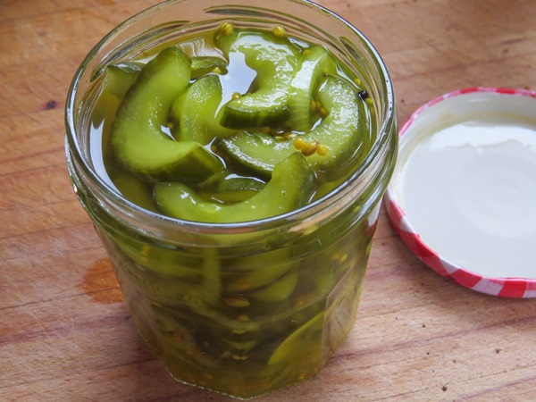 Receitas simples para a conservação de pepinos para o inverno sem vinagre