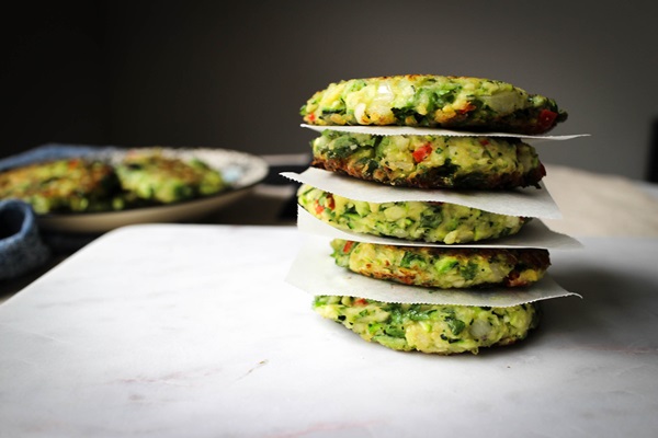 Deliciosas panquecas de calabresas em receitas rápidas