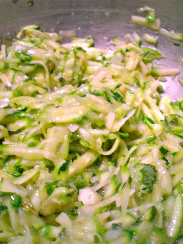 Deliciosas panquecas de calabresas em receitas rápidas