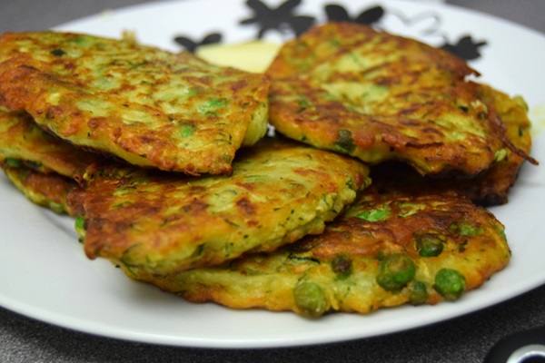 Deliciosas panquecas de calabresas em receitas rápidas