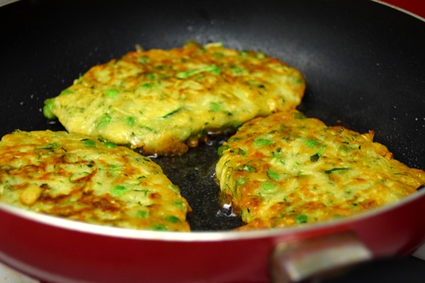 Deliciosas panquecas de calabresas em receitas rápidas