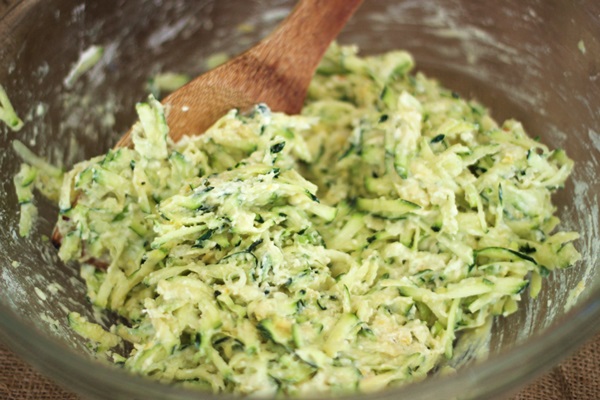 Deliciosas panquecas de calabresas em receitas rápidas