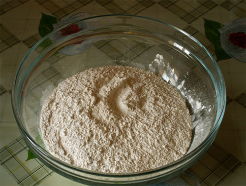 Pegue uma tigela profunda Pegue uma tigela profunda