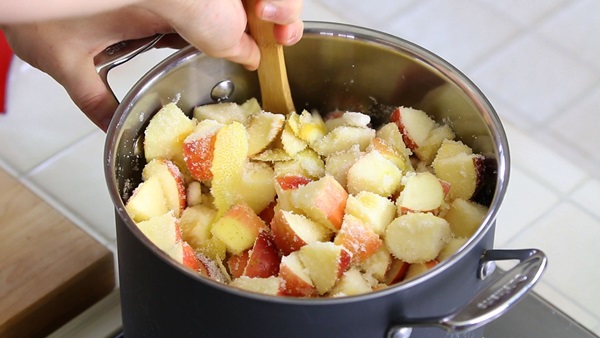Como cozinhar geléia de maçãs em casa