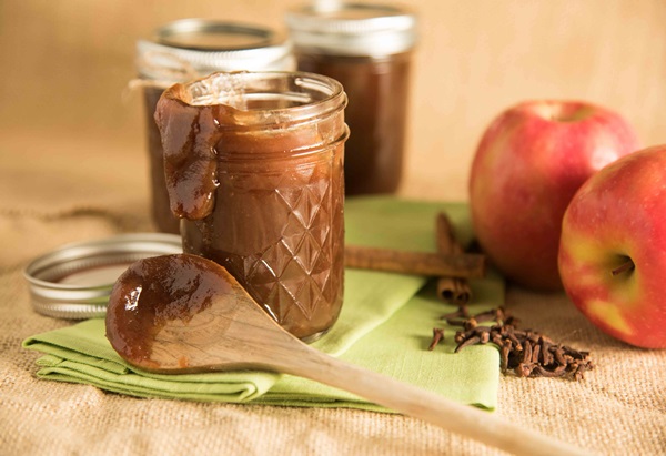 Como cozinhar geléia de maçãs em casa