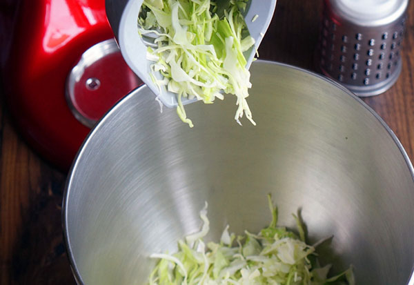 A receita de cachorros-quentes caseiros rápidos e deliciosos