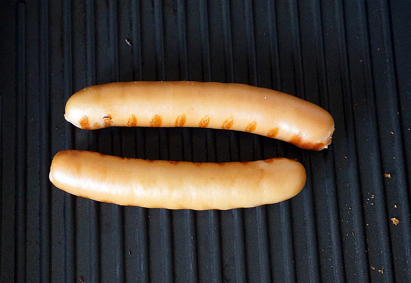 A receita de cachorros-quentes caseiros rápidos e deliciosos