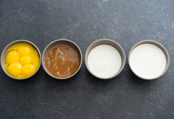 Receita para um delicioso sorvete caseiro com caramelo