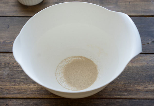 Receita para um bolo de Easter de Andy Chef