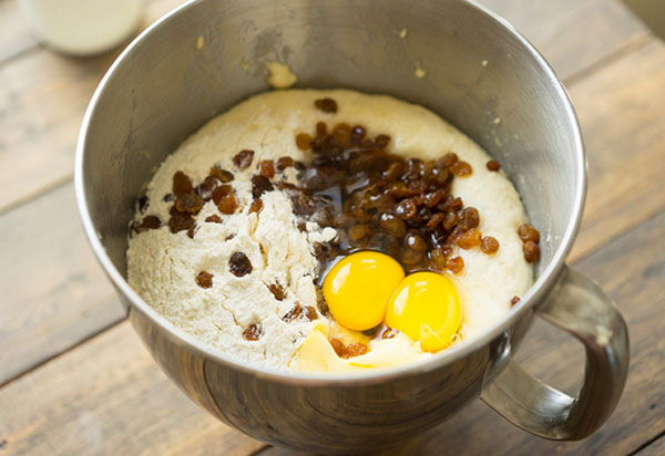 Receita para um bolo de Easter de Andy Chef
