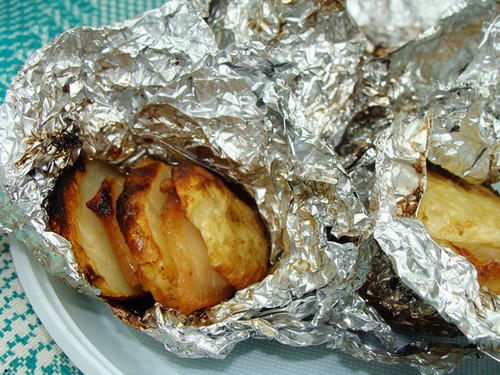 Como cozinhar deliciosas batatas assadas