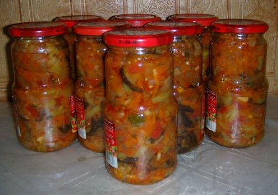 Salada de berinjela para o inverno