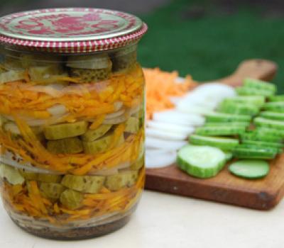 Salada de pepino para o inverno