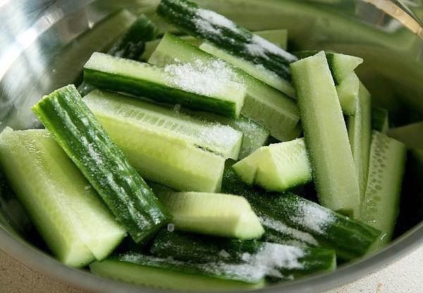 Salada de pepino para o inverno