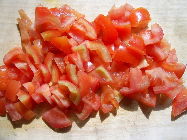 Salada com feijão enlatado: receitas deliciosas e simples 