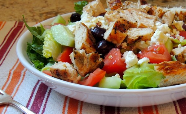 Saladas com brynza: topo das melhores receitas