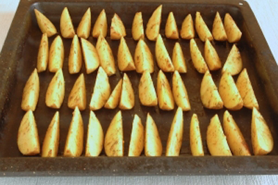 Segredos de cozinhar batatas de uma maneira rústica