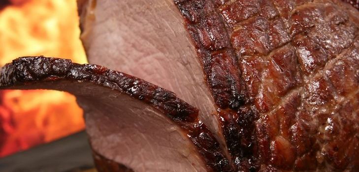 Carne de porco no forno: um prato versátil