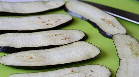 Língua Teschin de berinjela