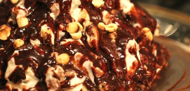 Cake Grafskie ruínas no multivark