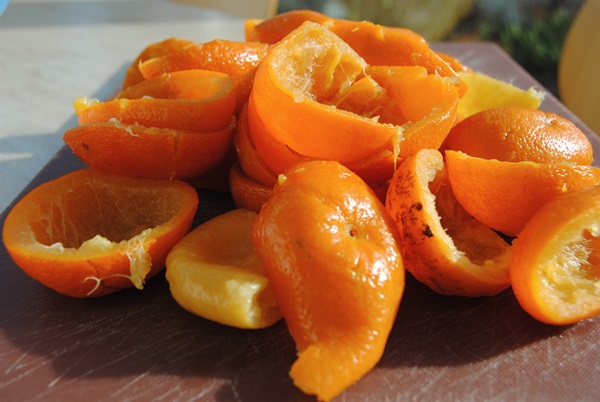 Atolamento de laranjas e cascas de laranja: receitas passo a passo com fotos