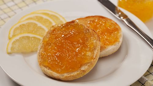 Geléia de limão com licor