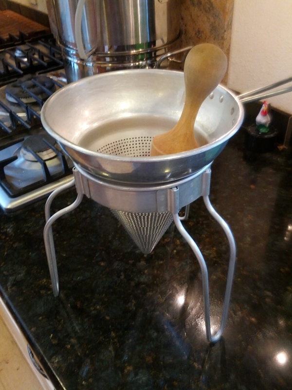 Como criar breu de uma ameixa com uma pedra e pitted - receitas simples