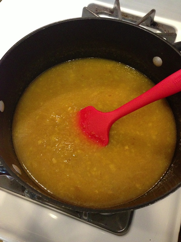 Como criar breu de uma ameixa com uma pedra e pitted - receitas simples