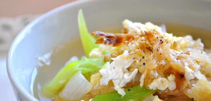 Sopa de peixe enlatado