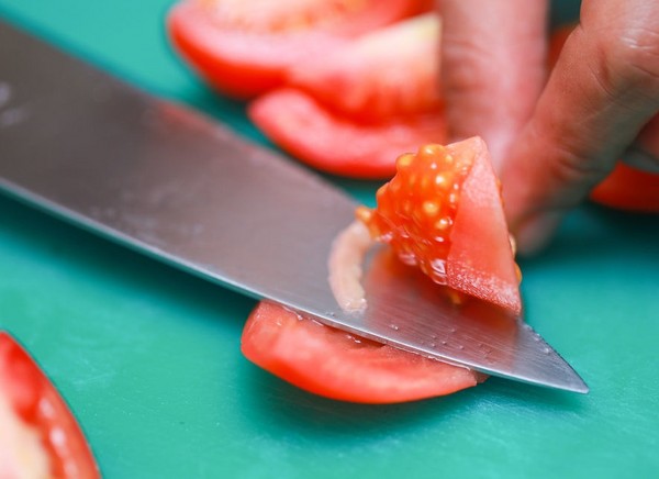 Tomates secos ao sol, receitas em casa. Como fazer tomates secos ao sol em um secador de vegetais, forno, para o inverno