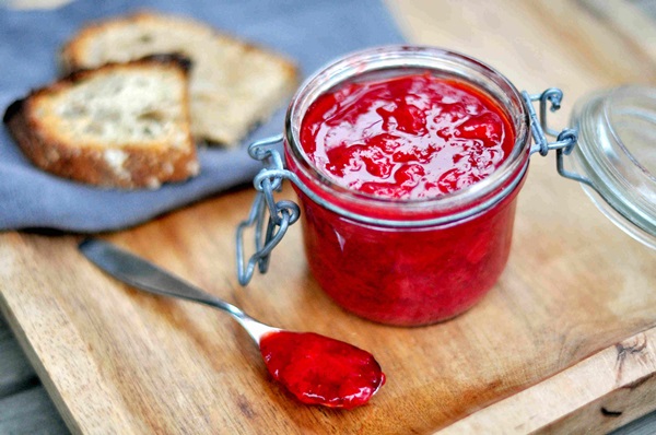 Geléia de morangos para o inverno, receitas