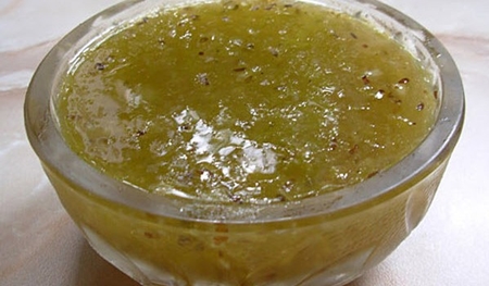 Jelly from gooseberry para o inverno