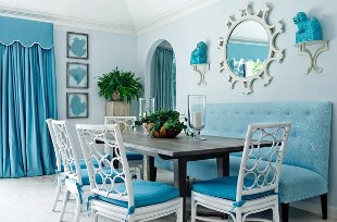 Interior em cor azul