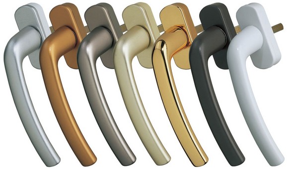 Amplas possibilidades de decoração de janelas plásticas