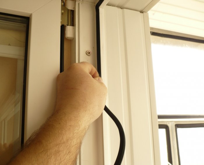 Isolamento de ruído do apartamento com suas próprias mãos
