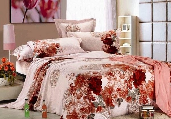 Roupa moderna para a cama: tradições e novas tendências