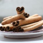 Óleo essencial de canela Óleo essencial de canela